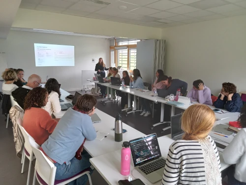 Animation d'un atelier fiche établissement Google à Mellac